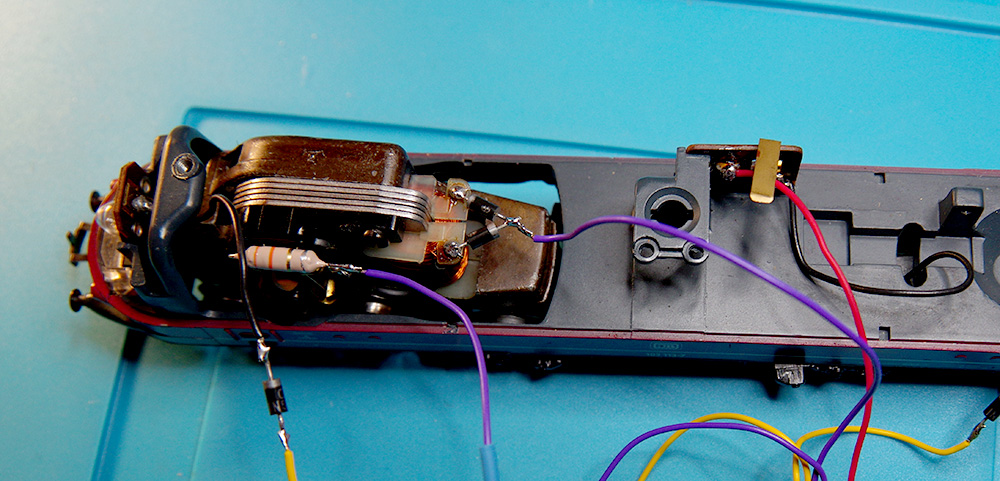 Umbau E103 - Motor angeschlossen