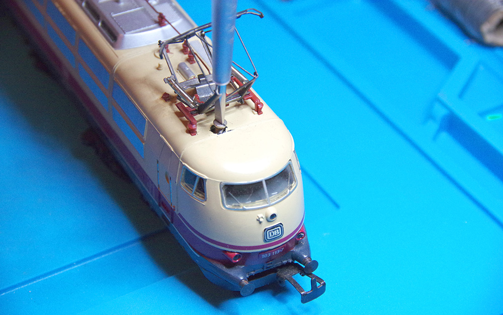 Umbau E103 - Gehäuse öffnen