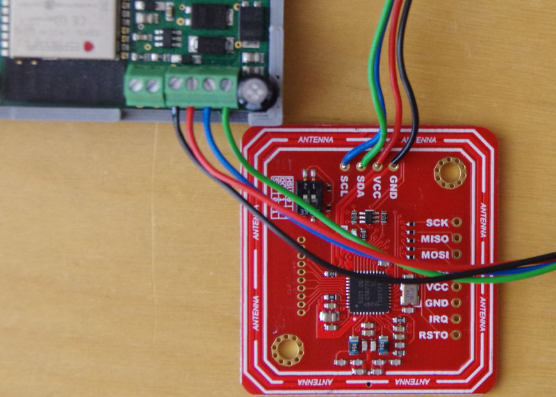 NFC-Reader Verkabelung