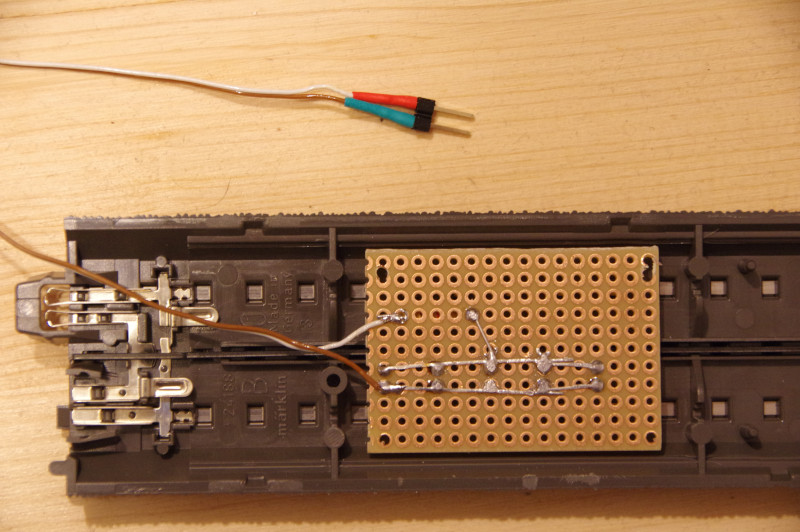 Vue du dessous de la balise IR fabriquée soi-même